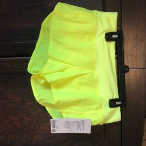 Lulu speed up LR short 2.5” lined NWT